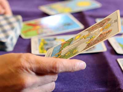 占い師の弟子入り